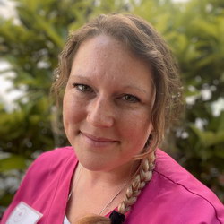 frauenarztpraxis lichterfelde Yvonne Wybierek